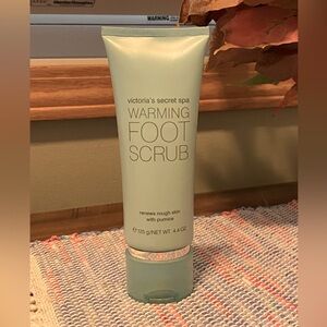 NOS Victoria’s Secret Spa WARMING Foot Scrub 4.4oz Discontinued RARE